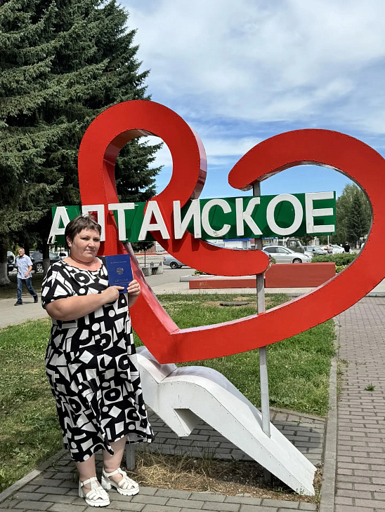 Мастер сырохранилища 4 года совмещала учёбу и работу